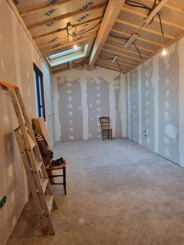 Pose lambris sous plafond, L'Isle-en-Dodon, Menuiserie Agencement Delon