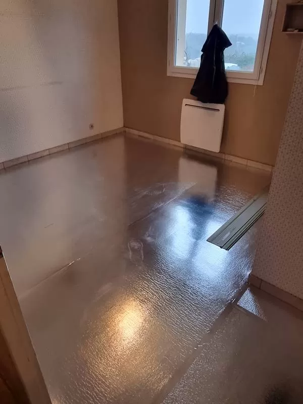 Pose parquet flottant, L'Isle-en-Dodon, Menuiserie Agencement Delon