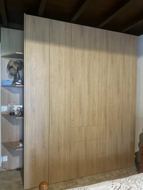 Fabrication dressing de chambre sur mesure à Isle-enDodon et ses alentours, L'Isle-en-Dodon, Menuiserie Agencement Delon
