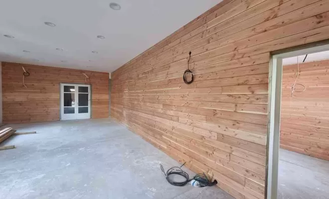 Pose de bardage intérieur, L'Isle-en-Dodon, Menuiserie Agencement Delon