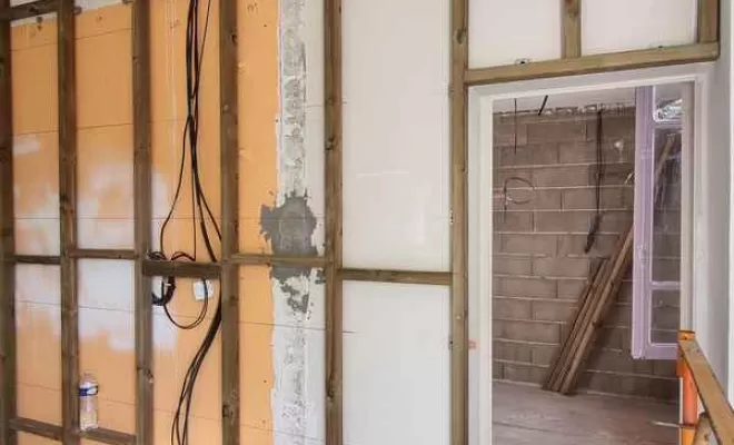 Pose de bardage intérieur, L'Isle-en-Dodon, Menuiserie Agencement Delon