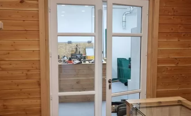 Pose de bardage intérieur, L'Isle-en-Dodon, Menuiserie Agencement Delon