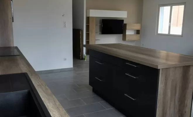 Pose cuisine 2, L'Isle-en-Dodon, Menuiserie Agencement Delon