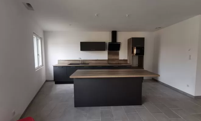 Pose cuisine 2, L'Isle-en-Dodon, Menuiserie Agencement Delon