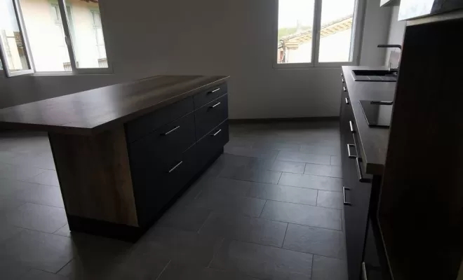 Pose cuisine 2, L'Isle-en-Dodon, Menuiserie Agencement Delon