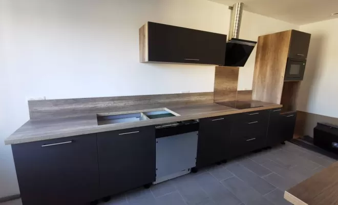Pose cuisine 2, L'Isle-en-Dodon, Menuiserie Agencement Delon