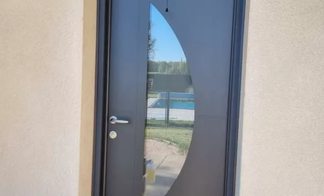 Remplacement porte d'entrée, L'Isle-en-Dodon, Menuiserie Agencement Delon