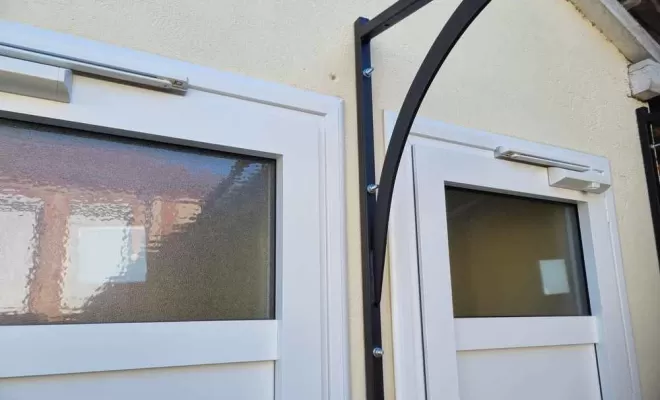 Remplacement portes et marquises, L'Isle-en-Dodon, Menuiserie Agencement Delon