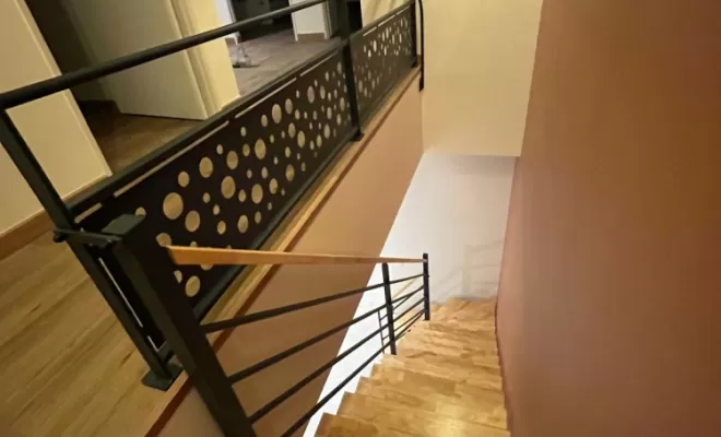 Fabrication marche d'escalier en hévéa à Figarol et ses alentours.véa 33 mm, L'Isle-en-Dodon, Menuiserie Agencement Delon