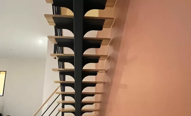 Fabrication marche d'escalier en hévéa à Figarol et ses alentours.véa 33 mm, L'Isle-en-Dodon, Menuiserie Agencement Delon