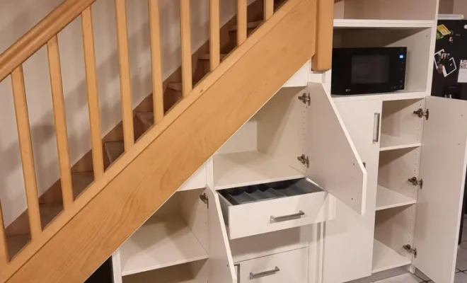 Fabrication et pose d'un meuble sous escalier à Saint Gaudens et ses alentours